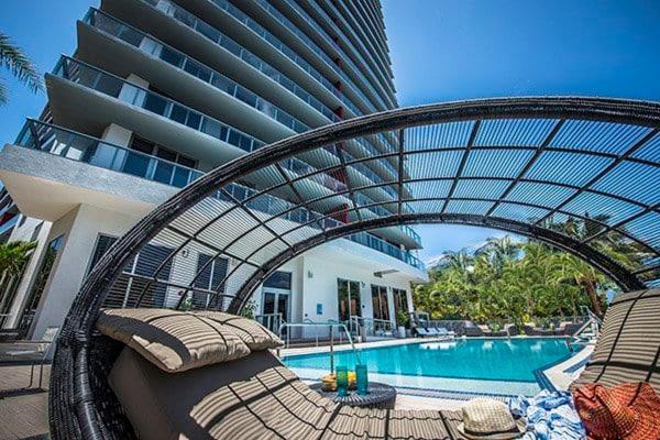 Ocean Views - Pool & Gym - Pet Friendly - Close To Beach Hallandale Beach Exterior photo